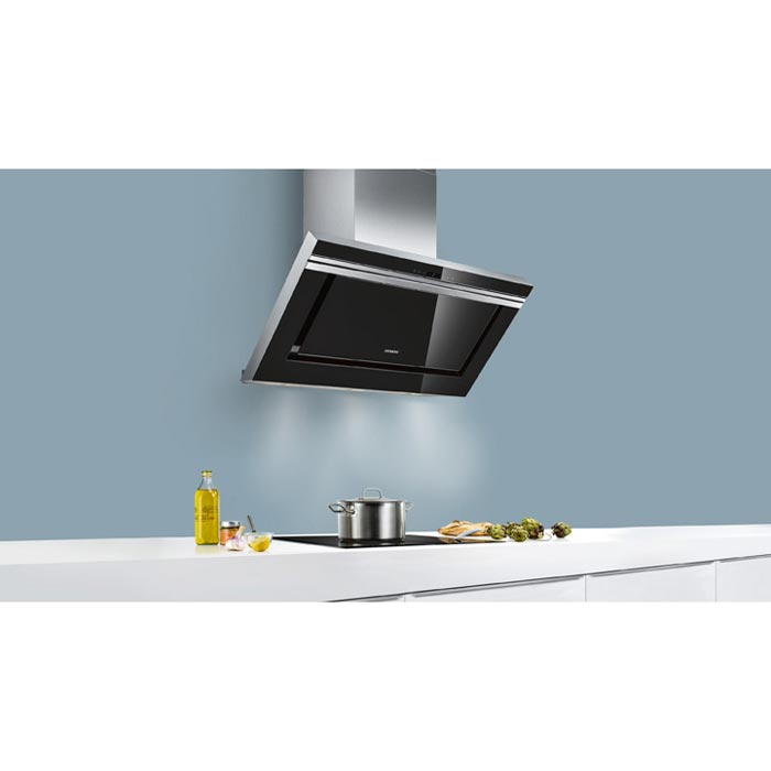 IQ700 LC91KB672B Black Angled Chimney Hood by Siemens